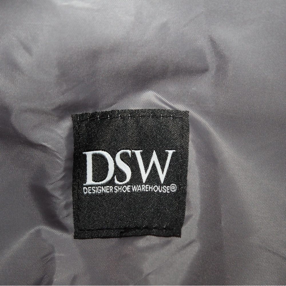 DSW Duffle Weekender Travel Bag Sage Green Nylon NEW VIP Exclusive - Picture 5 of 5